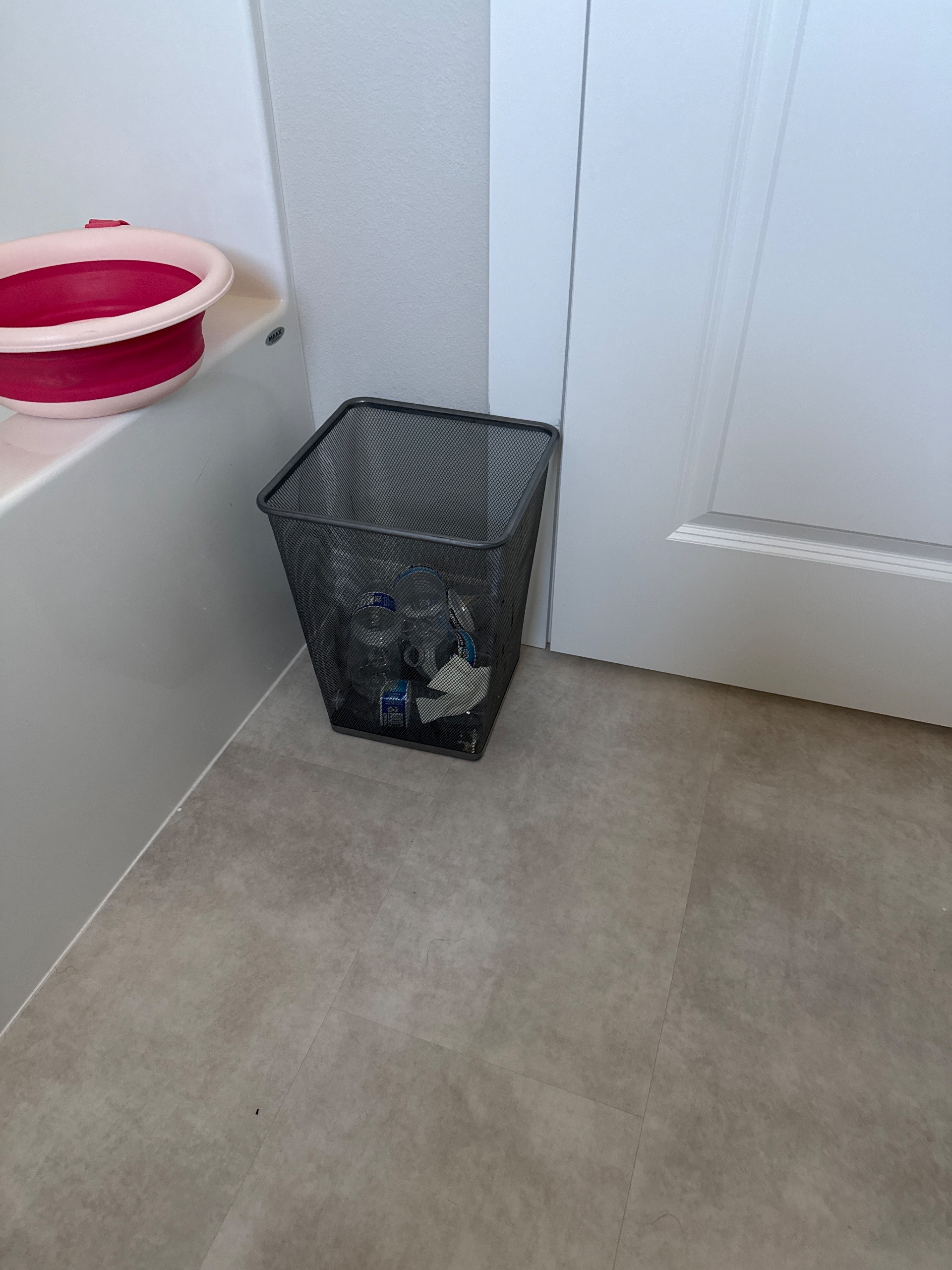 Source image for Mesh Trash Can Jittering With Recycled Bottles Inside