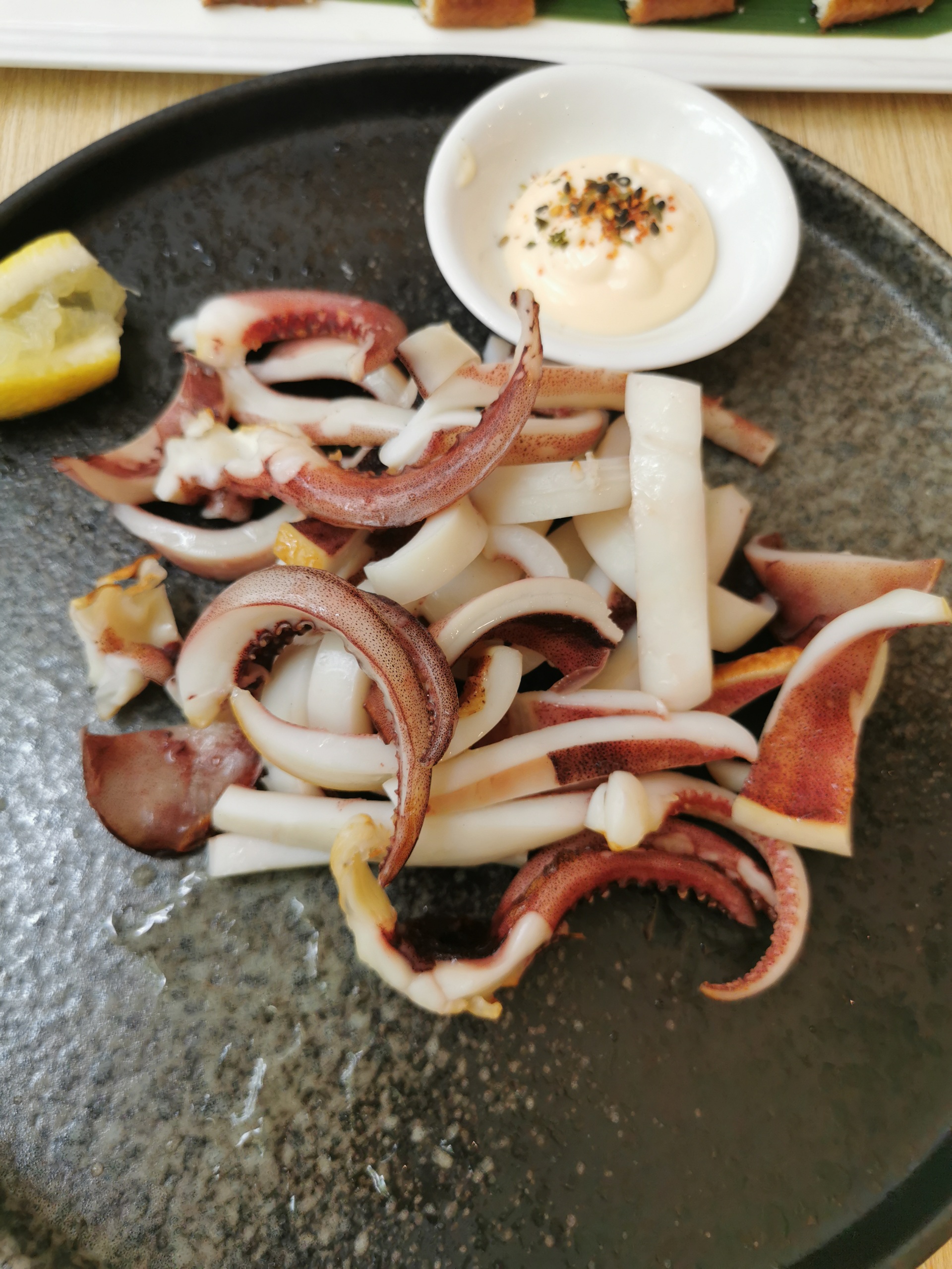 Source image for Cooked Squid Pieces Transform Into Wrigbling Live Octopus