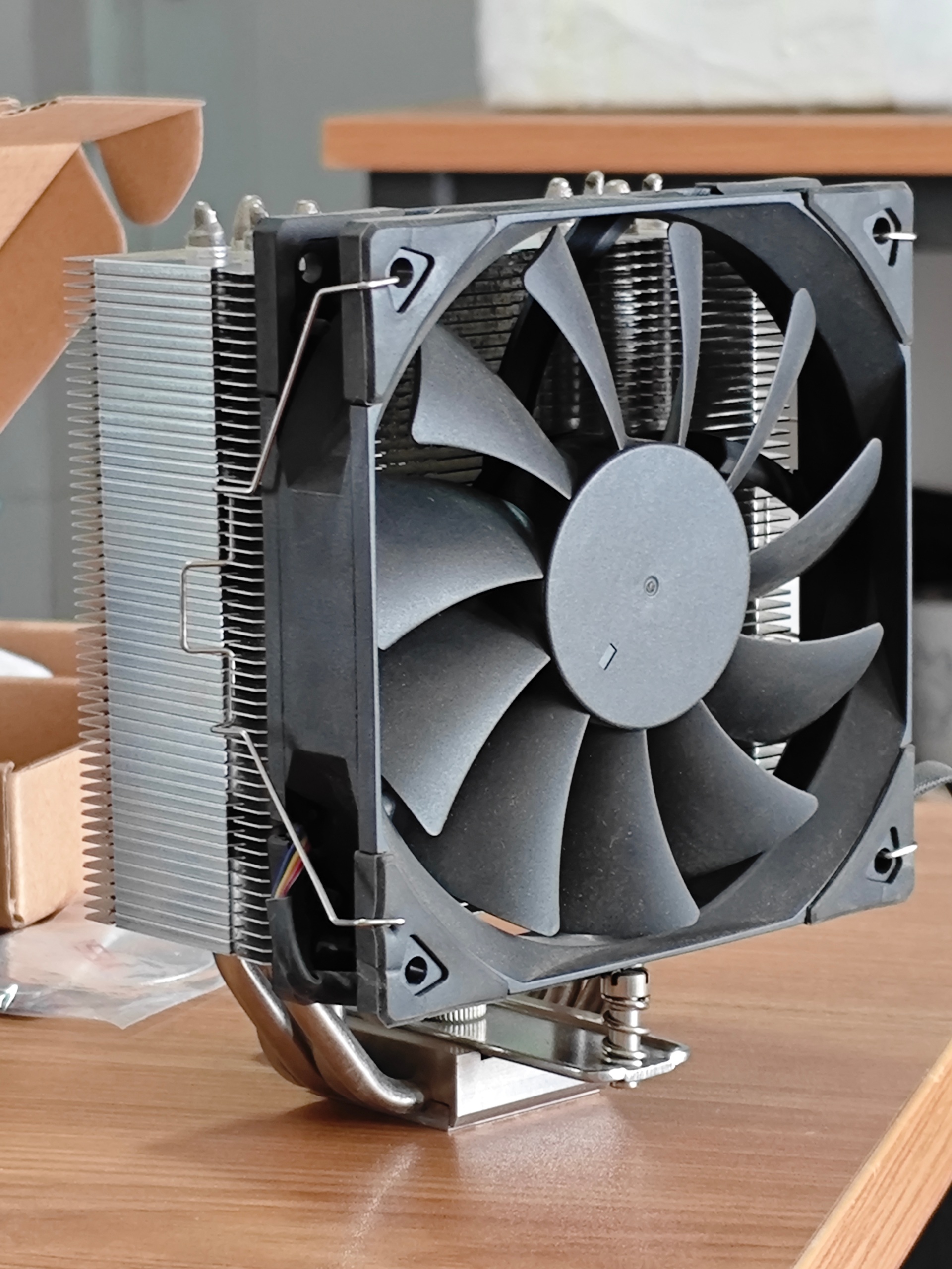 Source image for CPU Cooler Fan Spins Up to Cool Down the Desk Setup